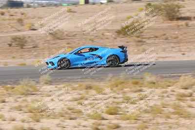 media/Oct-25-2025-West Coast Racing (Sat) [[9fdcbcd09c]]/Novice group/Turn 4/